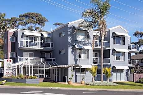Mollymook Cove Apartments