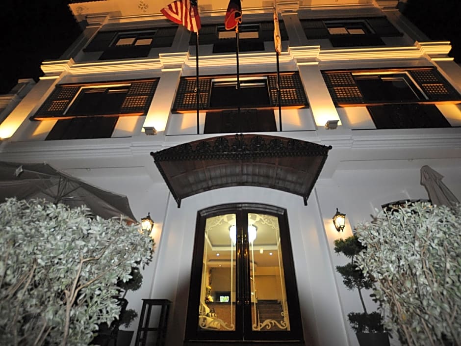 West Loch Park Hotel Vigan