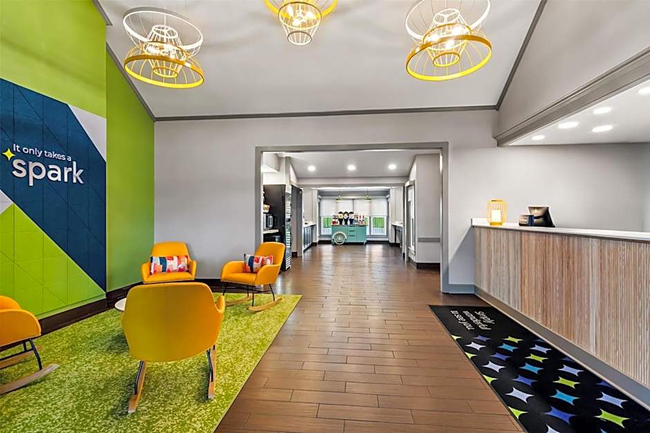 Spark by Hilton Wytheville Holston Rd I 81