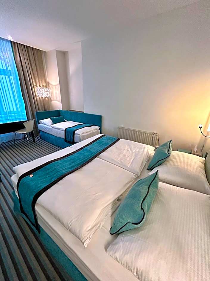 Red & Blue Design Hotel Prague