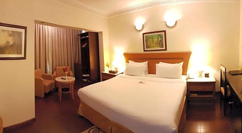 Al Jawhara Metro Hotel