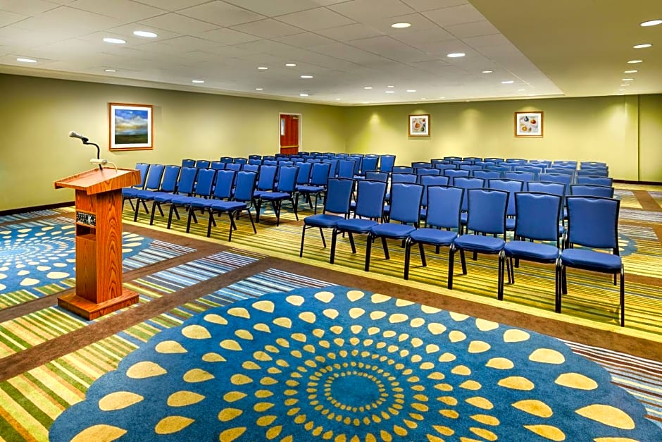 Holiday Inn Express Boston Brockton By IHG