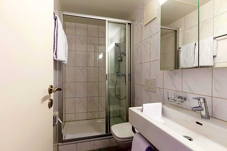 GLANDON Rooms Limelight - Self-Check-In