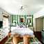 Marreros Guest Mansion - Adult Only