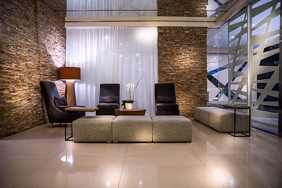 Howard Johnson Plaza Buenos Aires