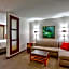 Hyatt Place Overland Park Convention Center