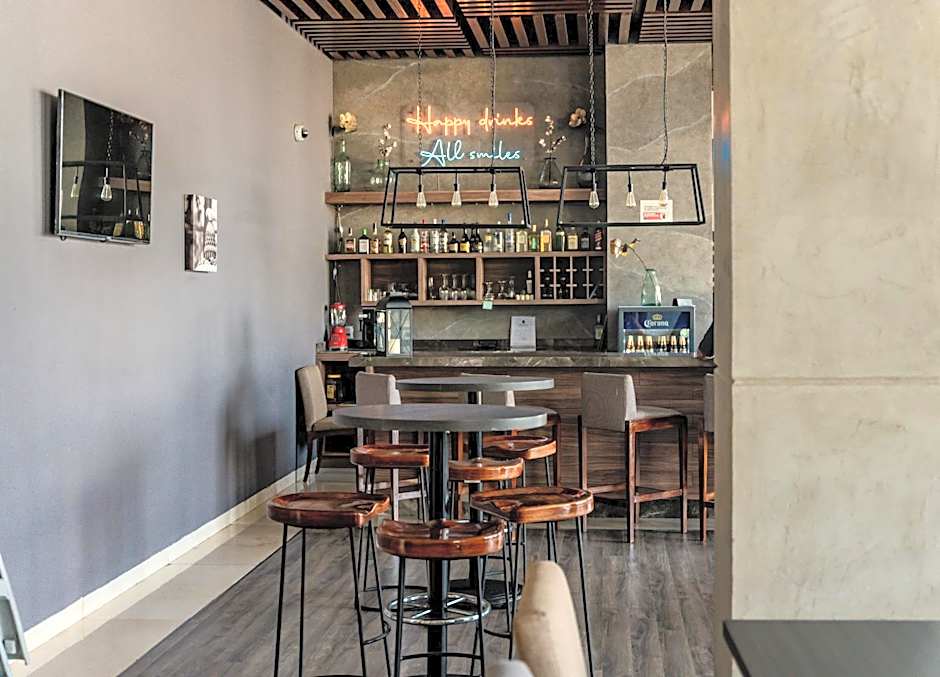 HAMPTON INN BY HILTON CELAYA