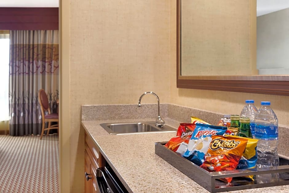 Embassy Suites Northwest Arkansas - Hotel, Spa & Convention Center