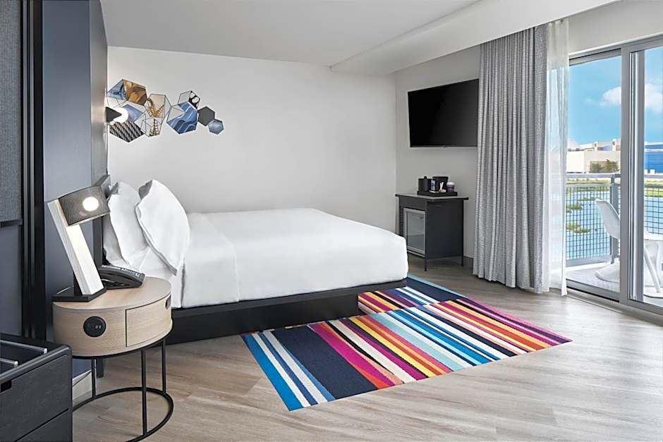 Photo 1 of 9 of 1 King Bed with Sofabed Guestroom, Waterfront