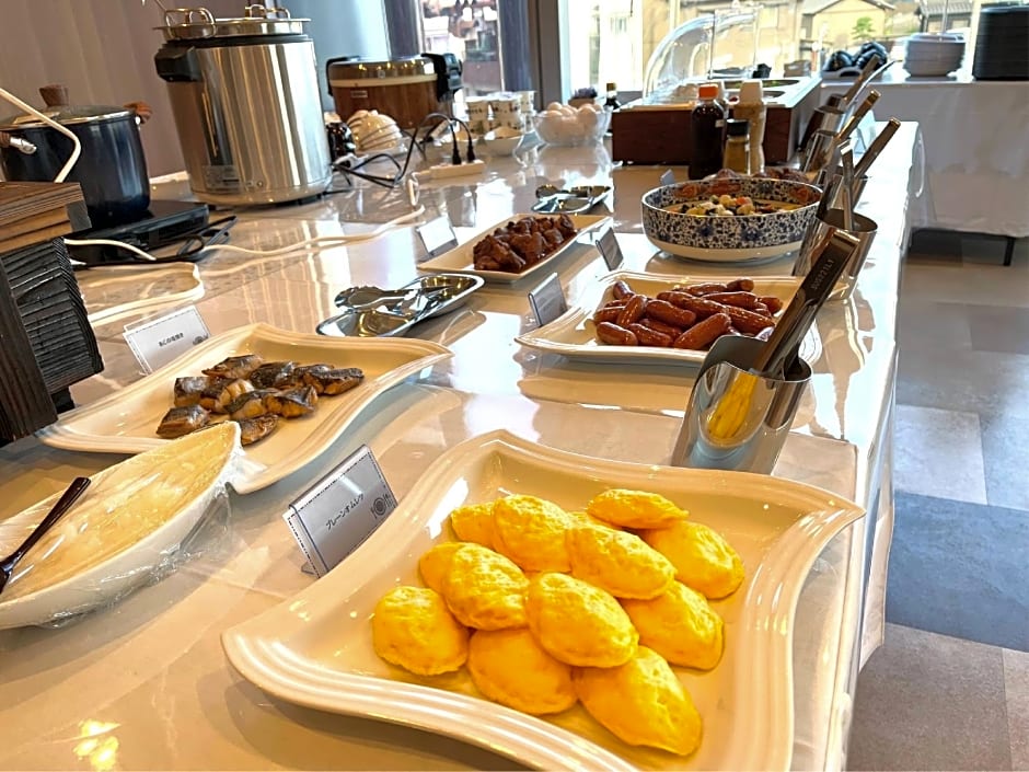 Tokai City Hotel