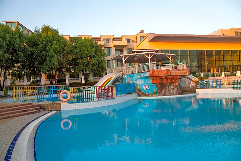 Hotel Perla Beach Luxury - All Inclusive &amp; Free Beach Access