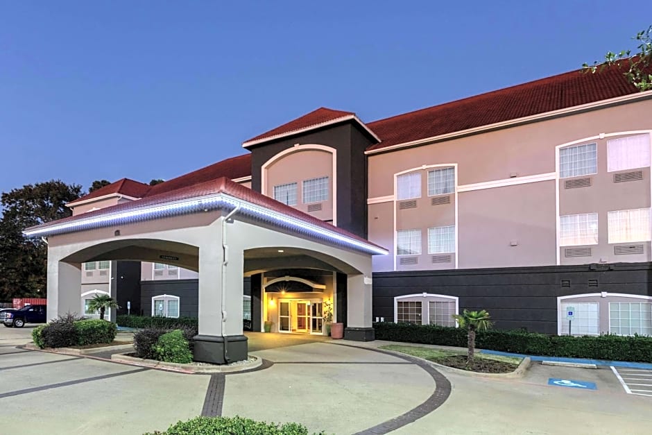 La Quinta Inn & Suites by Wyndham I-20 Longview South