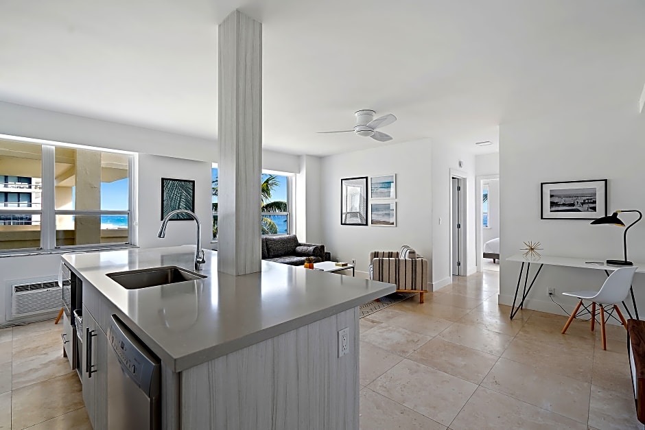 Ambassador Hotel – Palm Beach, FL