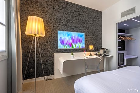 Cozy  Room