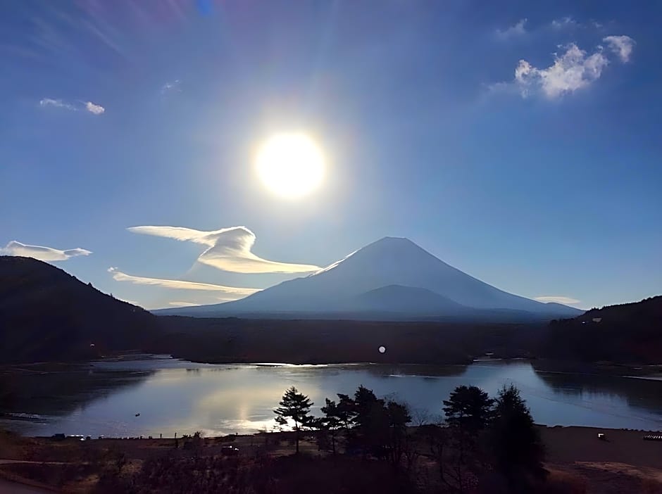 Shoji Mount Hotel