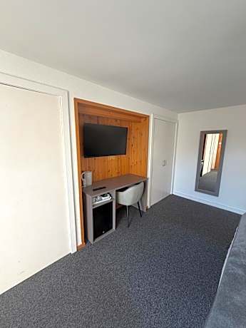 King Room with Balcony