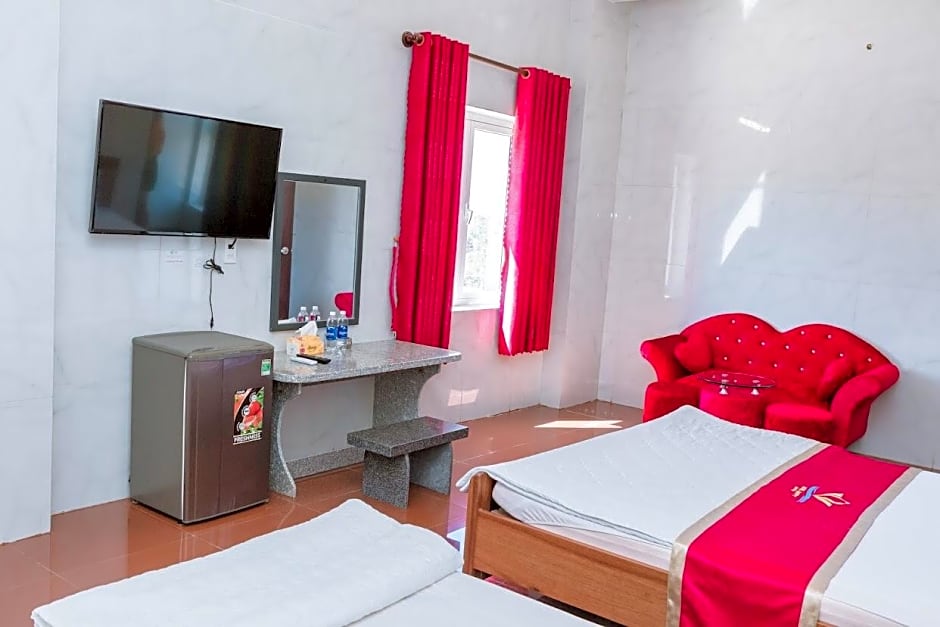 Khách sạn Ngọc Thủy LaGi