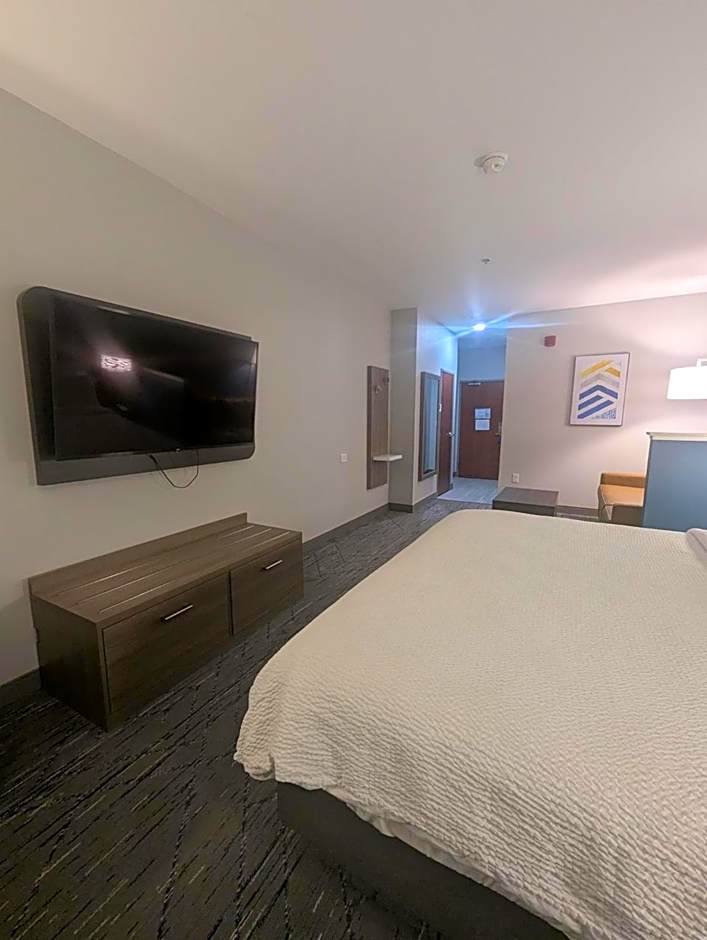 Holiday Inn Express Hotel & Suites Loveland By IHG