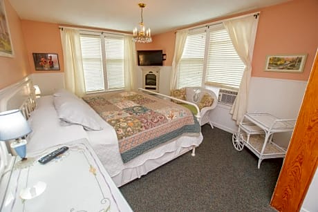 King Suite with Spa Bath