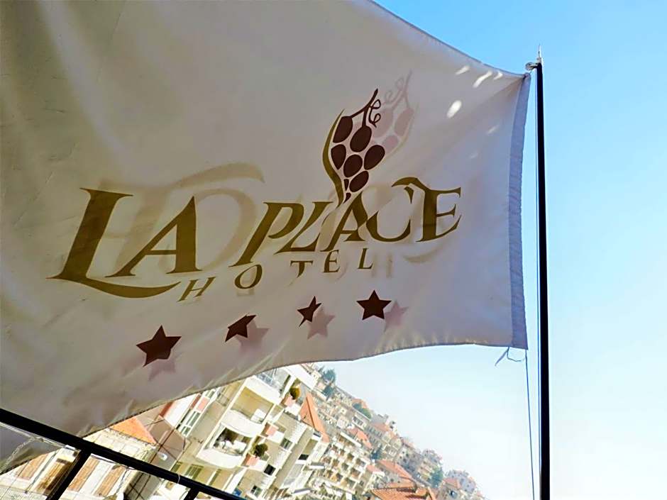 La Place Hotel
