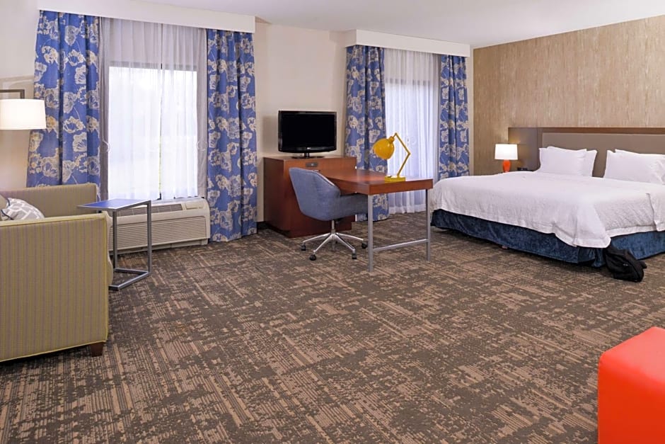 Hampton Inn By Hilton & Suites Wilmington