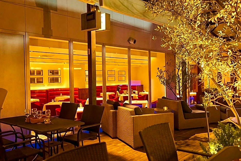 THE skM TOKYO  HOTEL & DINING