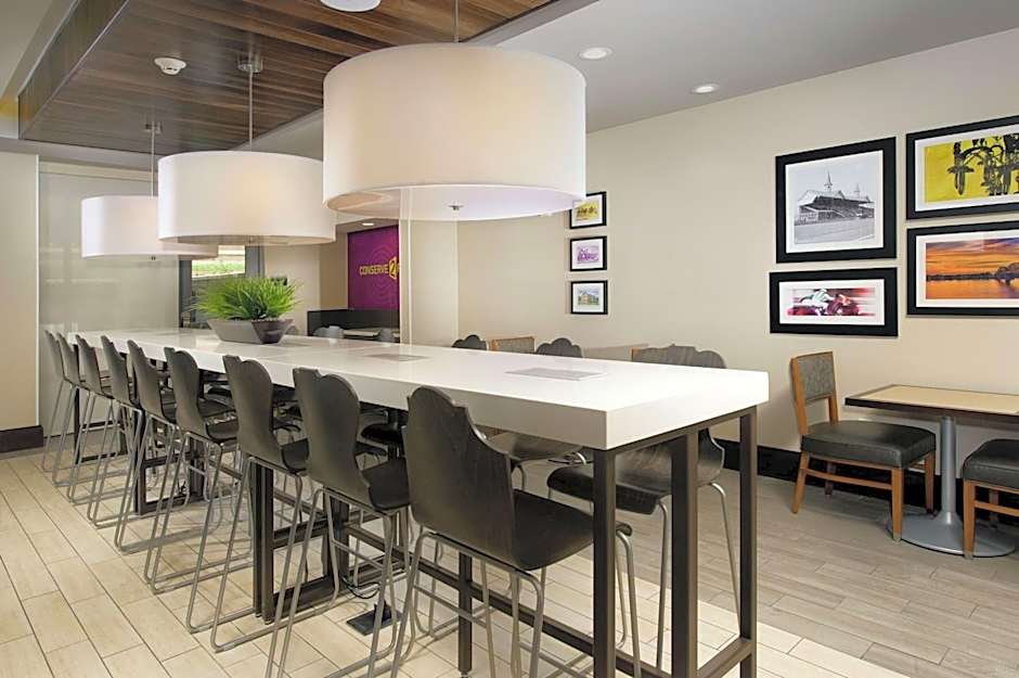 Home2 Suites by Hilton Louisville East Hurstbourne