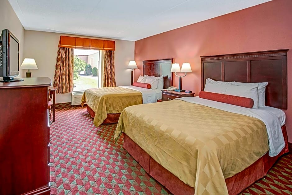 Ramada by Wyndham Murfreesboro