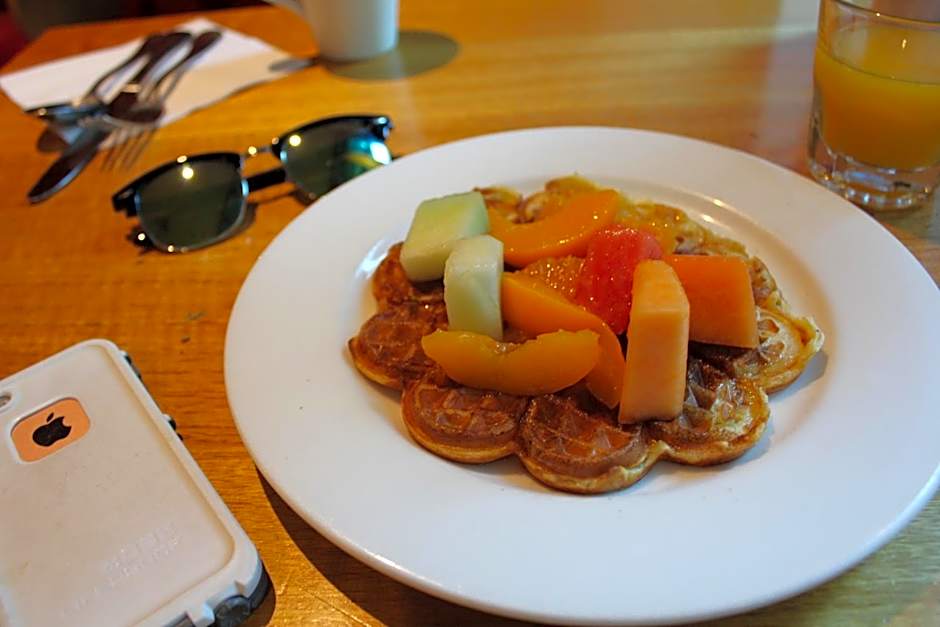 YEHS Hotel Melbourne CBD