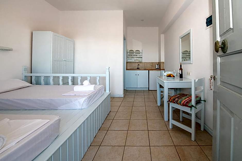 Karpathios Studios Pefkos