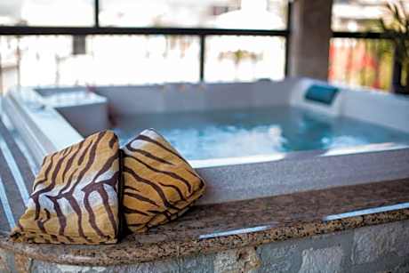 Casa Grande Luxury Boutique Hotel