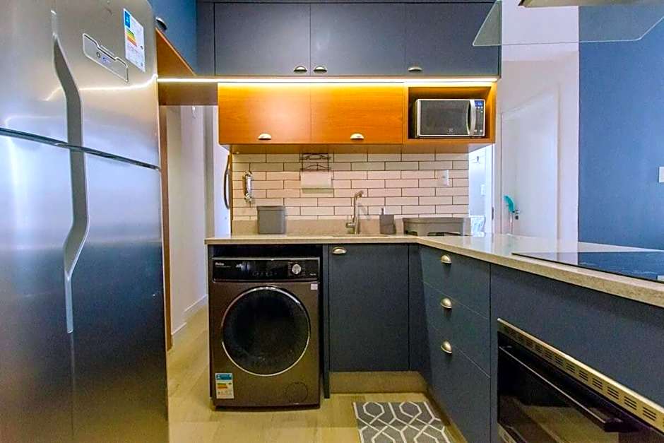 EA33- Apto estiloso e moderno no centro de Floripa