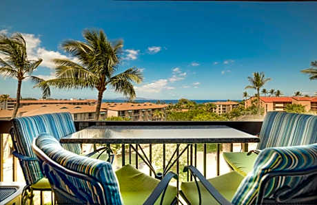 Updated 2bd 2ba Maui Vista Condo with Ocean View