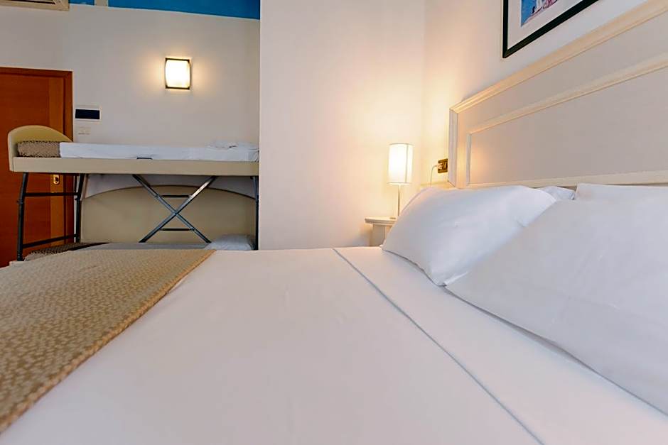 Hotel Fra I Pini