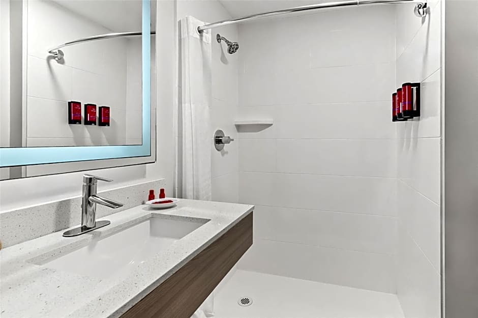 SureStay Hotel by Best Western Santa Monica