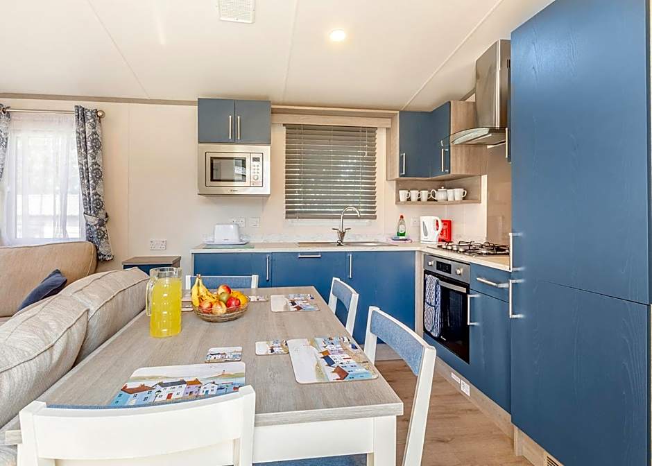 Andrewshayes Holiday Park