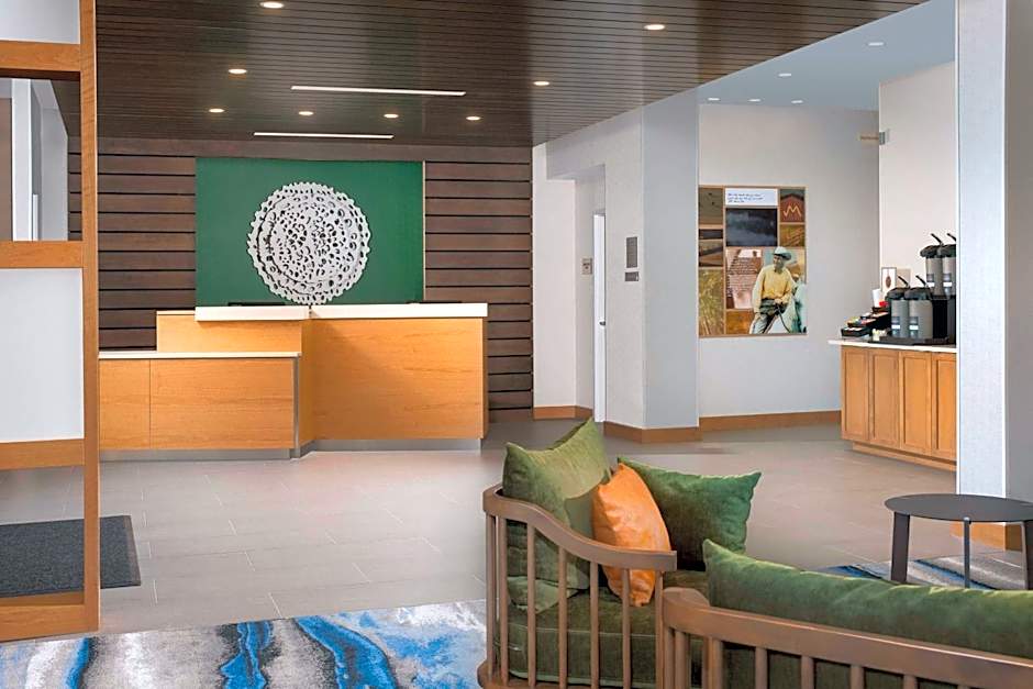 Fairfield Inn & Suites by Marriott Alexandria West/ Mark Center