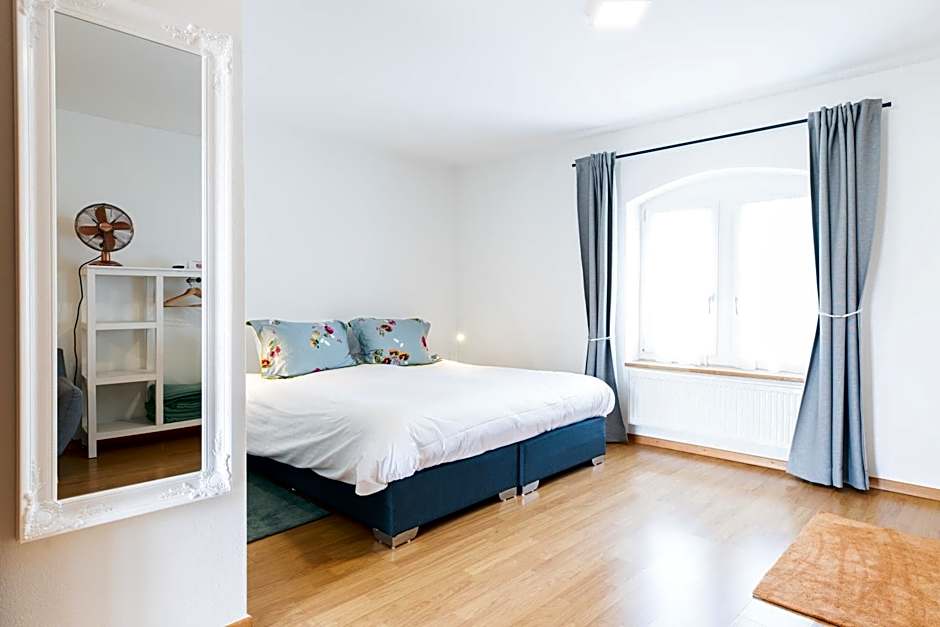 Hôtel Restaurant La Croix Verte Vich