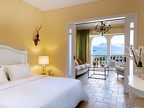 Deluxe Suite Main Building Sea View