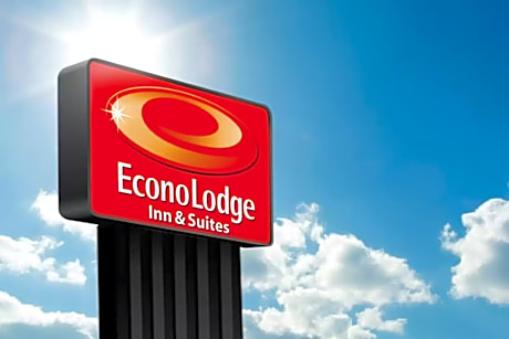 Econo Lodge Inn & Suites