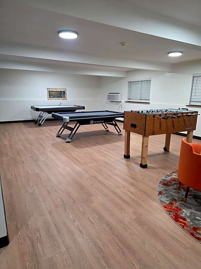 Garner Hotel Missoula Southwest by IHG