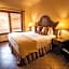 Los Arboles Hotel