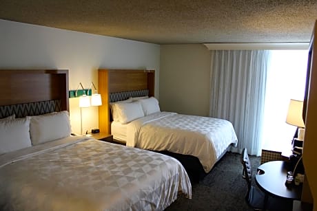 2 Bed Mobility Accessible Roll Shower Non-Smoking