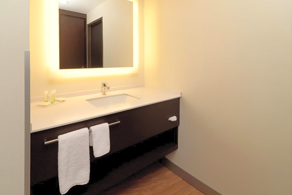 Staybridge Suites San Luis Potosi By IHG