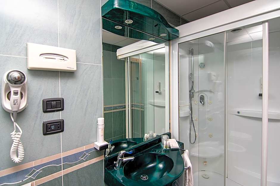 Blu Hotel, Sure Hotel Collection by Best Western