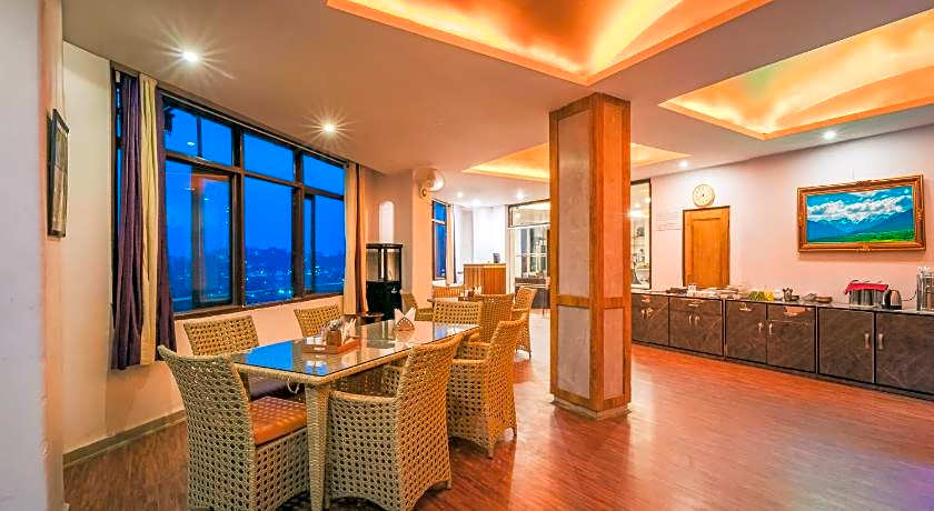 Tripli Hotels M & Resort