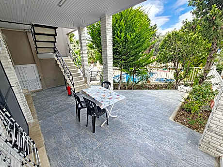 Triple Room with Terrace