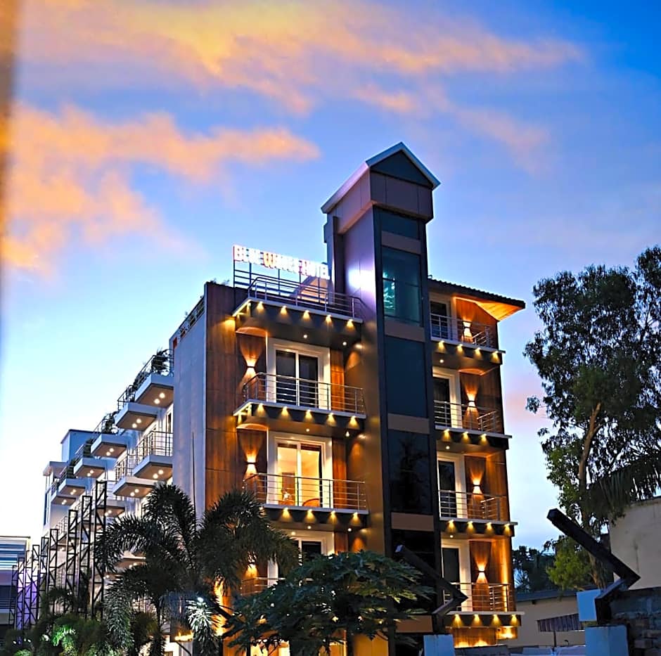 Photo 1 of 6 of BLUE WAVES HOTEL