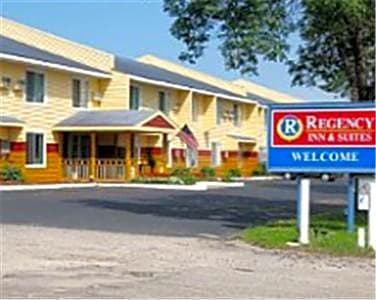 Regency Inn & Suites Faribault