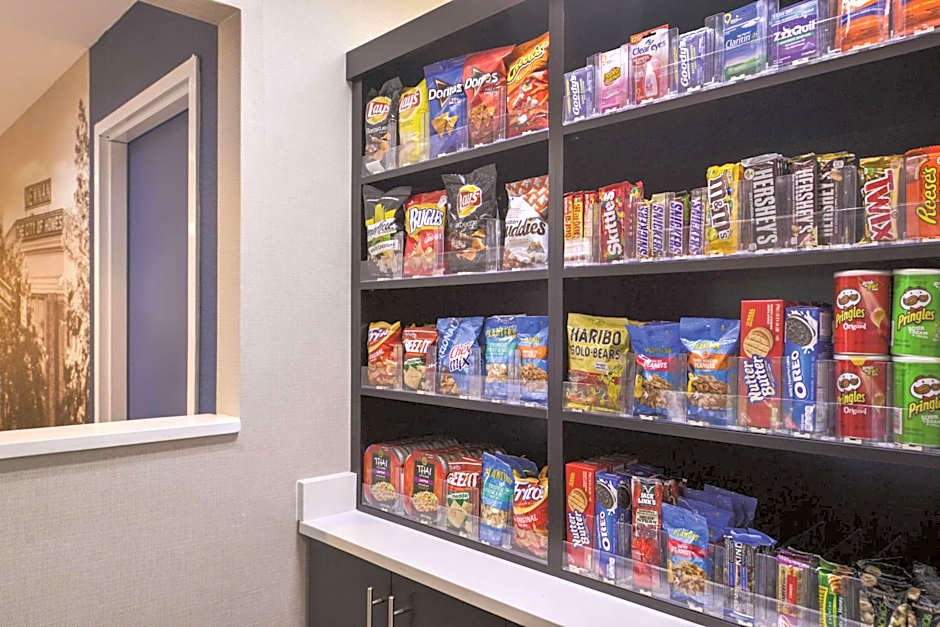 La Quinta Inn & Suites by Wyndham Newnan